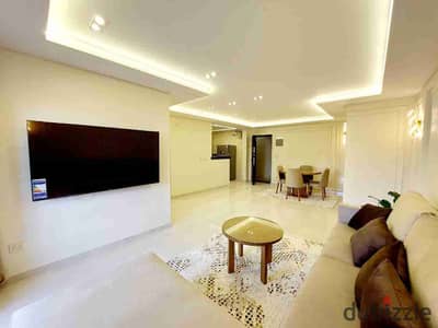 شقة مفروشة للإيجار 140م أول سكن ( كامب شيزار - بحر مباشر) 45,000ج  شهريا