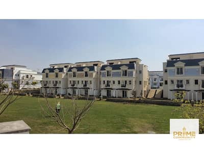 تاون هاوس ميدل بموقع مميز جدا بمرحلة (Lake side)360 درجة فيو لانديكسي وبحيرات قريب من الاستلام بماونتن فيو تشيل اوت بارك Townhouse for sale in MVCO