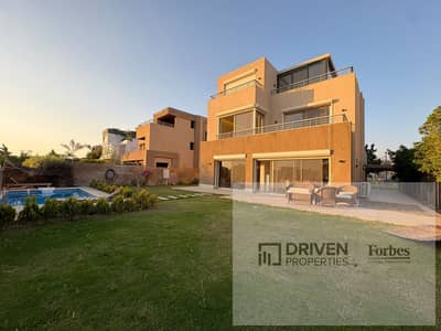فيلا مستقلة فاخرة للإيجار بحديقة خاصة وحمام سباحة في جولف اكستنشن بالم هيلز 6 أكتوبر    Golf Extension Palm Hills 6th of October