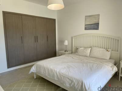 IKEA King size bed (180x200) for sale + 2 side tables