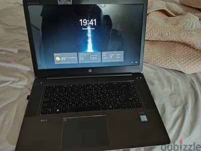 HP zbook studio workstation g3 15.6