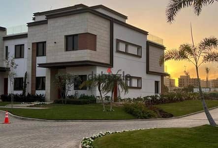 في اميز لوكيشن استلام فوري تاون هاوس كورنر 274م للبيع في ازار 2 فيو لاندسكيب برايم لوكيشن التجمع الخامس القاهرة الجديدة Azzar 2
