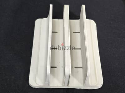 Vertical Laptop Stand (2 laptops)