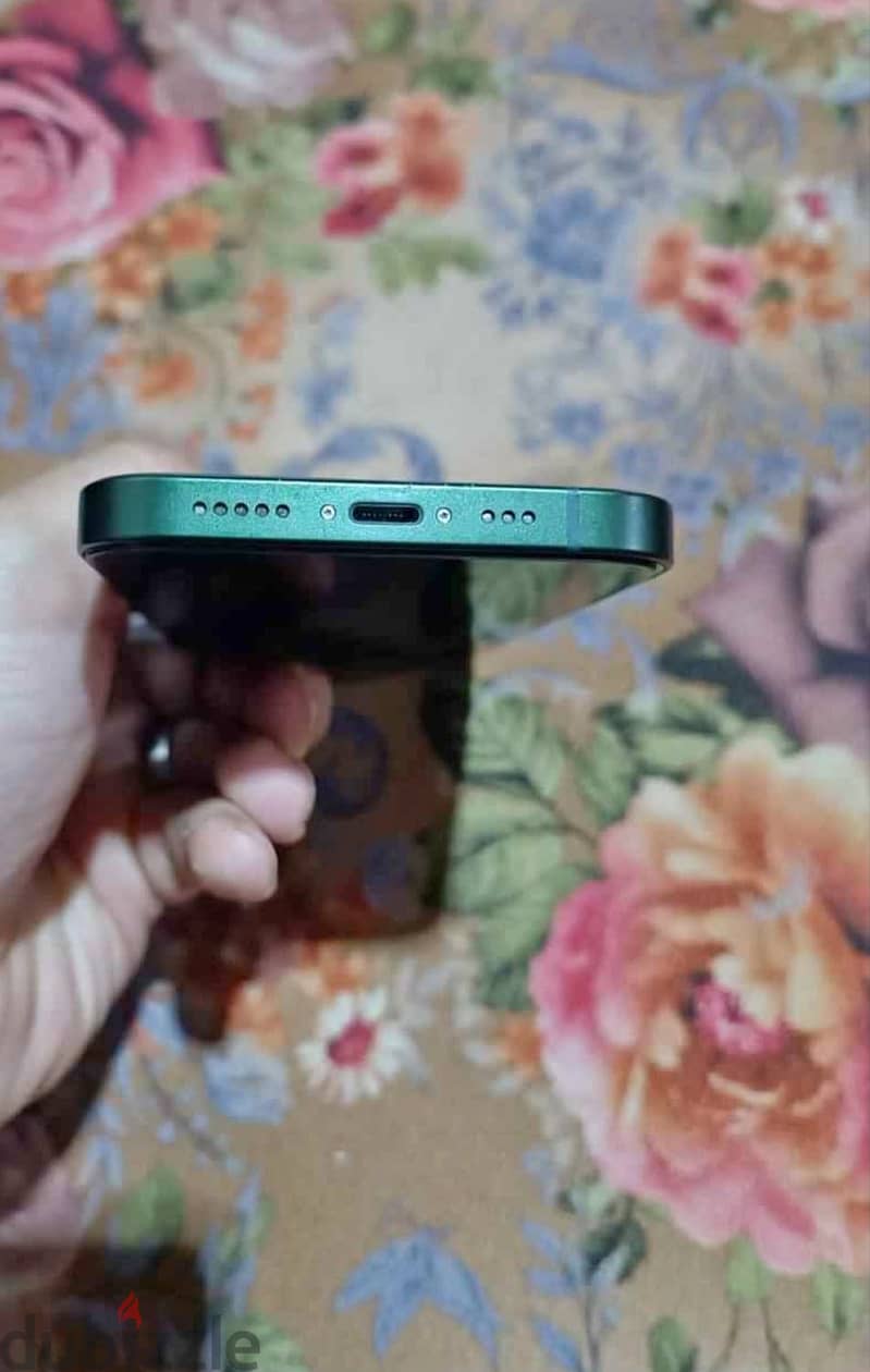 Apple - iPhone 13 3