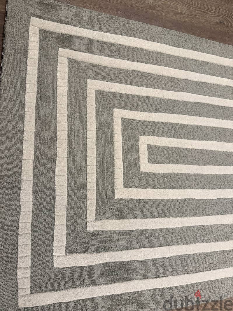 Customized Handtufted Rug 1