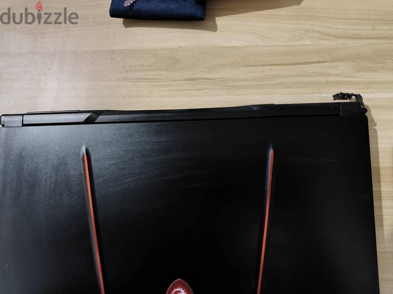 msi GE75 Raider 8SE 1