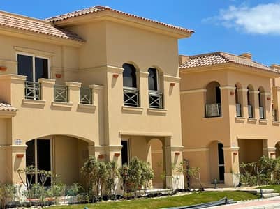 شاليه غرفتين نوم + روف تشطيب كامل بإطلالة على البحر وحمام السباحة في لافيستا راس الحكمة الساحل الشمالي – مطروح