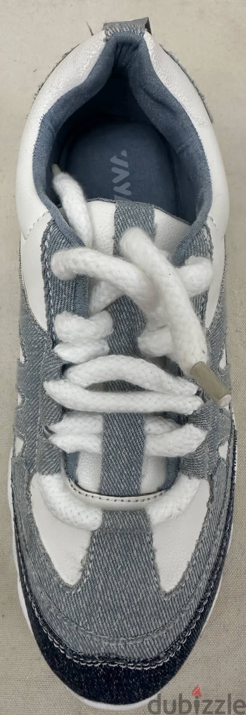 Blue and white sneaker 4