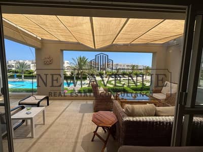بنتهاوس شاليه فاخر فى لاڤيستا كاسكادا La Vista Cascada مع مساحة روف واسعة