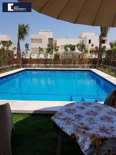 شاليه فاخر للبيع في هاسيندا ويست الساحل الشمالي بإطلالة بحرية وخصم 30% وتقسيط 7 سنوات