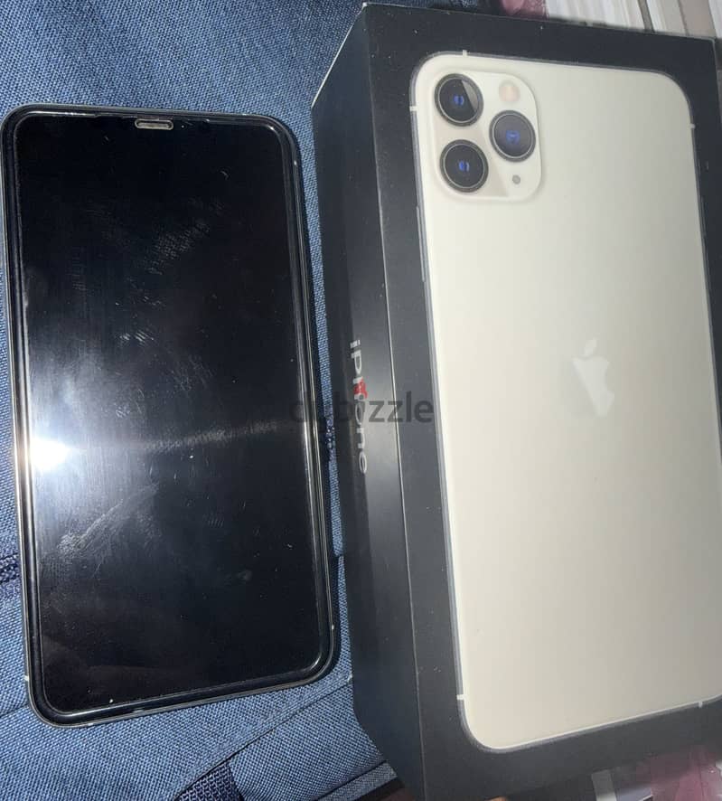 Apple - iPhone 11 Pro Max 1