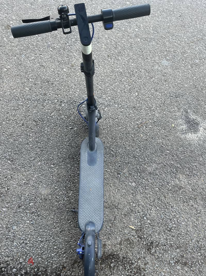 Xaomi electric scooter 1
