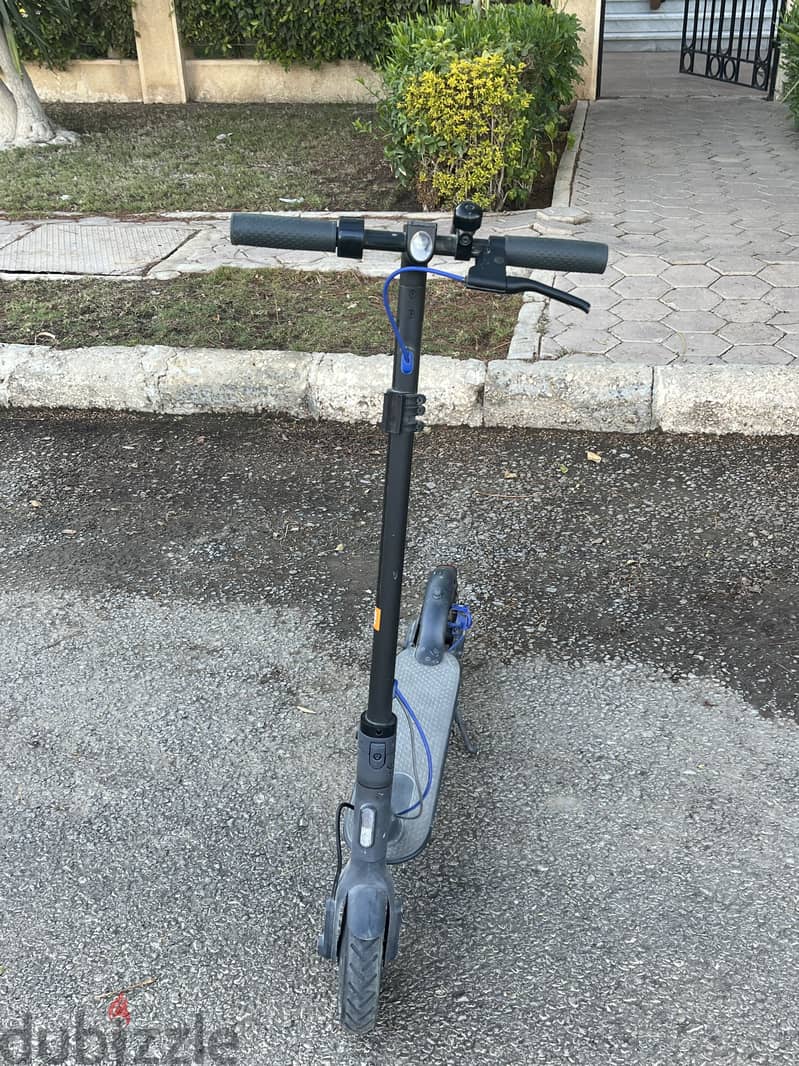 Xaomi electric scooter 3