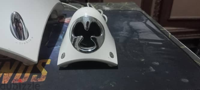 jbl creature 2