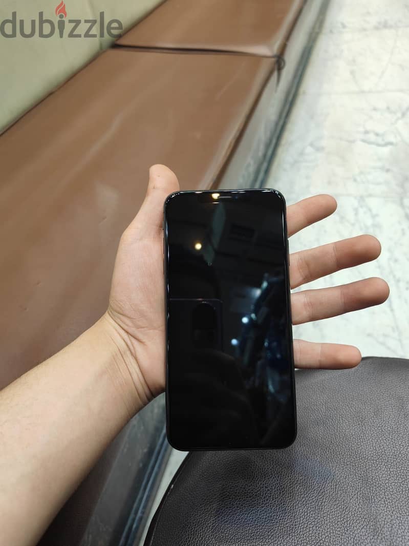 iphone xs max 2