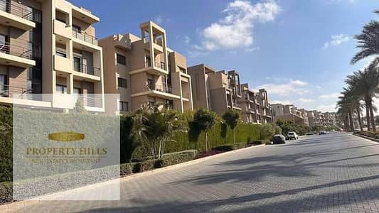 A great deal on an apartment in a prime location in New Cairo, with high-end finishing and convenient installments: 820,000 EGP down payment and you c