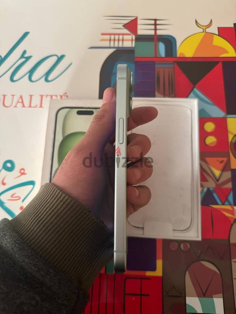 Apple - iPhone 15 2
