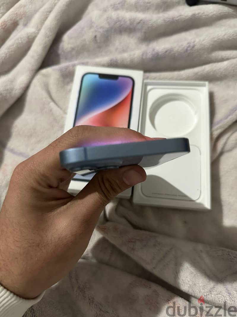 Apple - iPhone 14 4