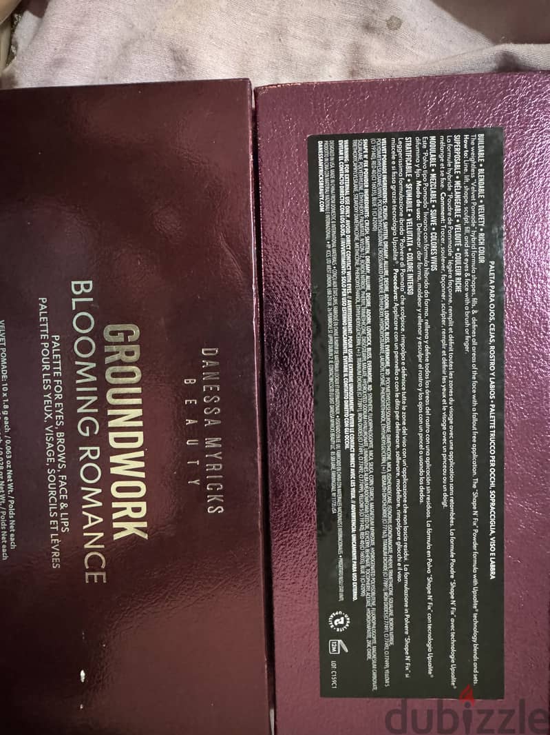 Eyeshadow pallet 1