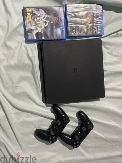 Ps4 used دراعين (حاله الدراعين مش كويسه بس البلايستيشن كويس جدا)