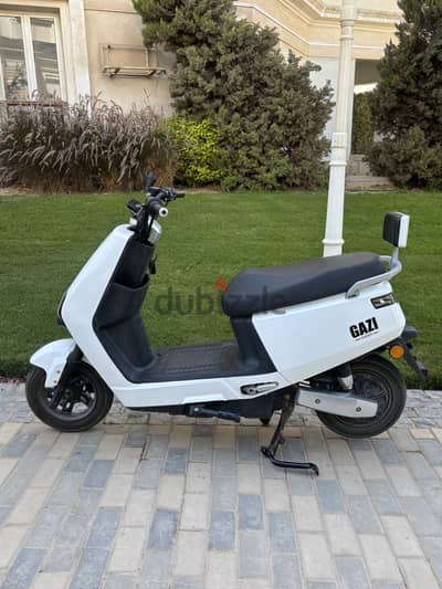Scoter gazi kader