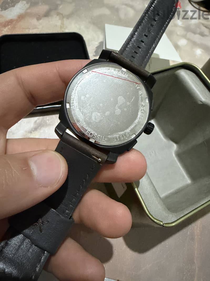 Fossil 2