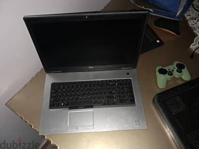 Dell Precision 7740 النسخة Xeon كارت ٦ جيجا