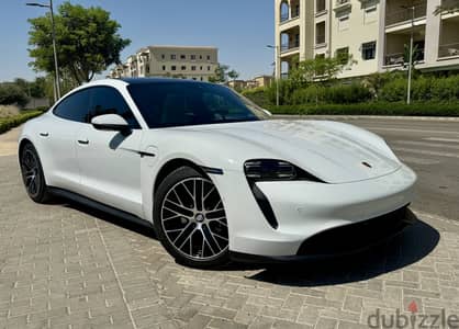 porsche taycan 2022