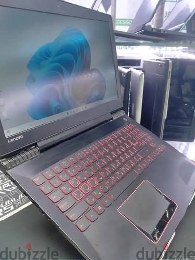 لينوفو y520