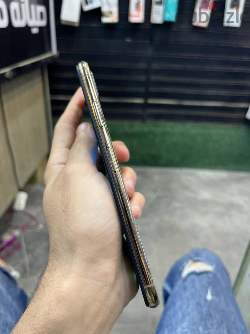 Xs max 3