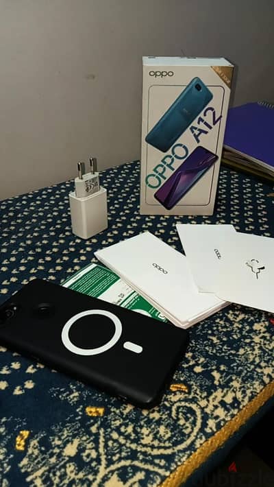 اوبو ايه 12