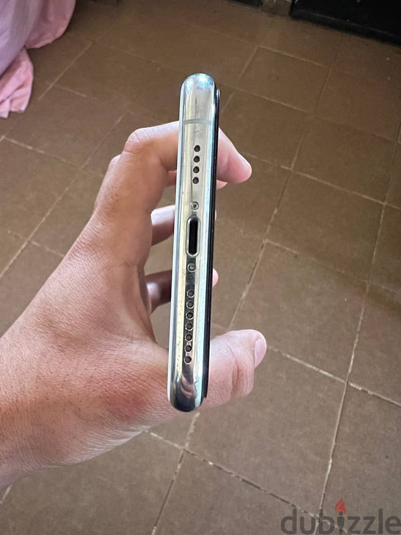 iPhone 11 Pro Max 7