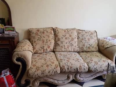 انتريه ممتاز للبيع اسفنج مطغوط بحاله جيده جدا