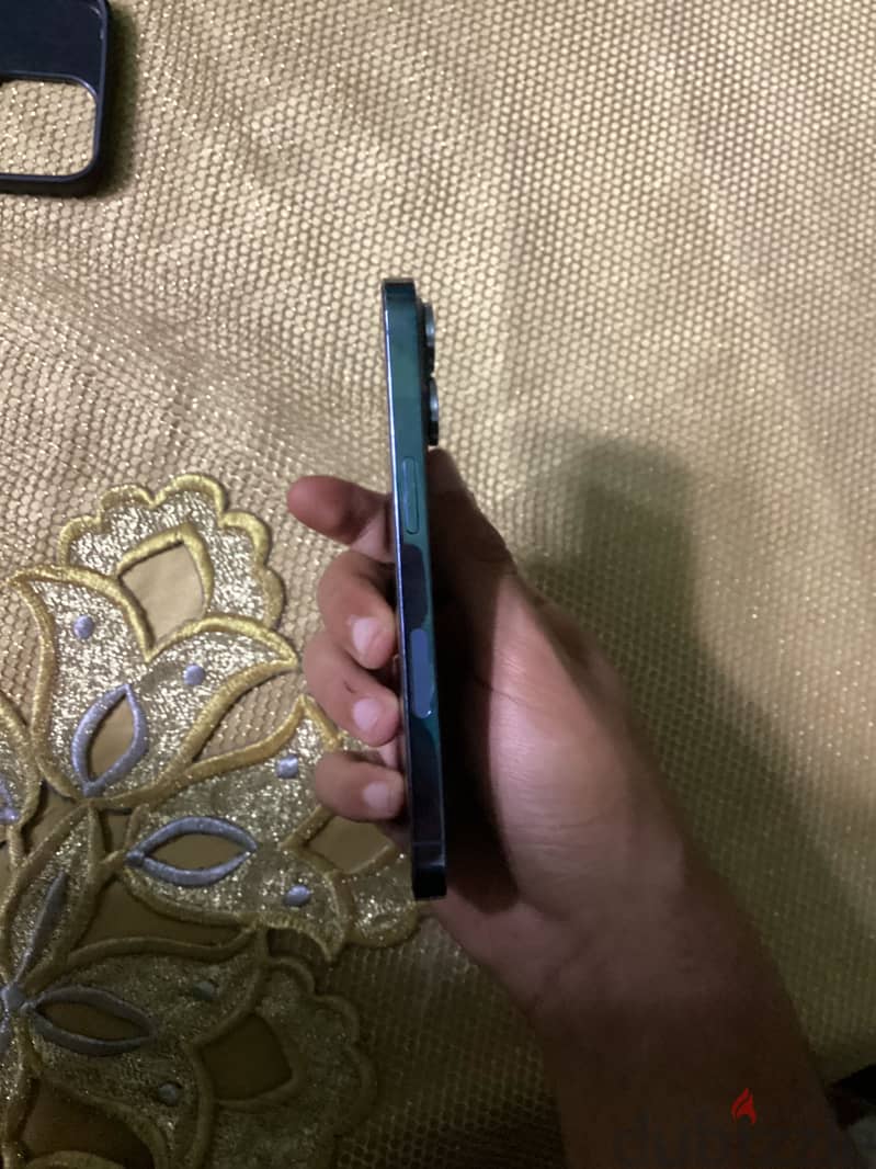 Iphone 13pro used 2