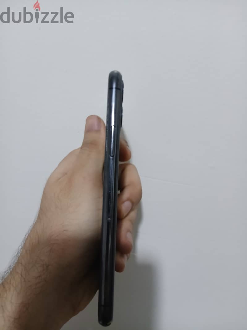 iPhone 11 pro 3