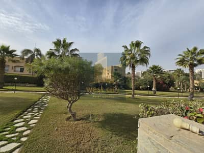 Villa prime location. Fully finished in El karma 2 compound