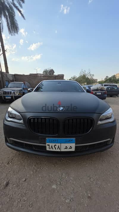 BMW 750 2010
