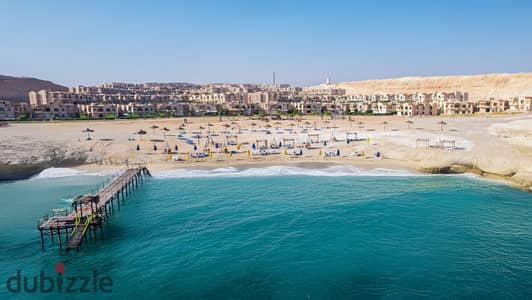 شاليه مبني وجاهز للمعاينة استلام فوري في كورال هيلز الساحل الشمالي للبيع بالتقسيط على 4 سنين