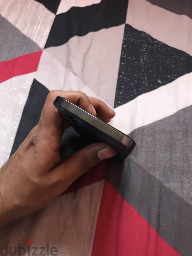 Iphone 12 pro max 3