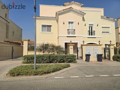 Fully finished and Ready Twin house for Rent in Uptown Cairo Emaar Prime location