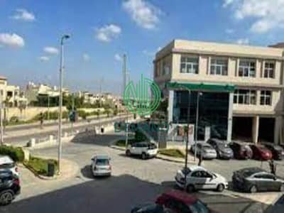 Shop 135 sqm fully finished for sale in Karma 4 Mall , in the heart of El sheikh Zayed