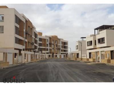 Immediate delivery of a 383m² twin house in Upville Compound, Dahshur Link