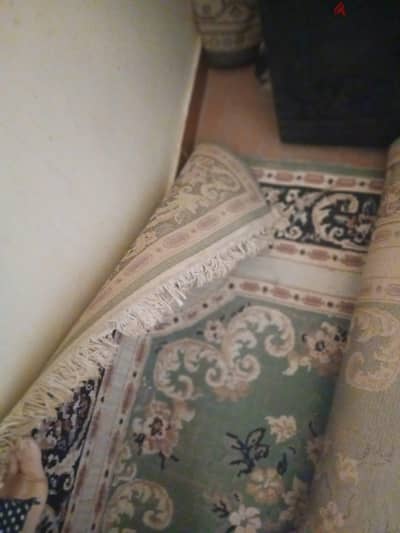 عدد ٢ سجاد للبيع