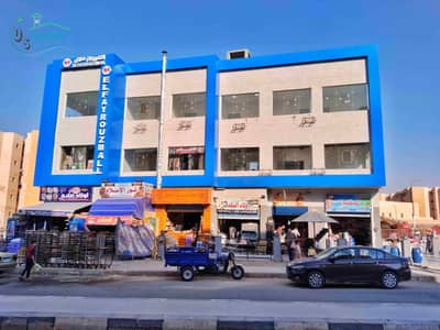 فرصة للأطباء | عيادة طبية بمول الفيروز الحي 16 وسط أعلى كثافة سكنية بالعاشر