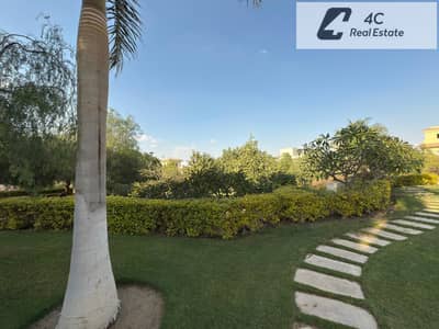 For sale Villa Townhouse corner 261 m prime location landscape view in Hyde Park Fifth Settlement For sale Villa Townhouse corner 261 m prime location landscape view in Hyde Park Fifth Settlement