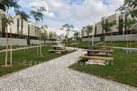 Limited Offer, Prime Villa 3 BR Panoramic View For Sale