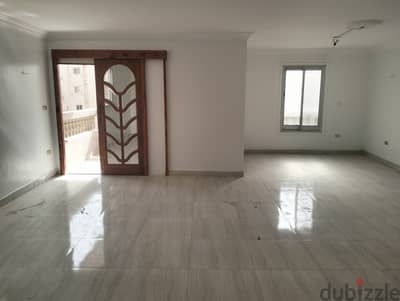 شقة 250م مصر الجديدة قريبة من ميدان المحكمة