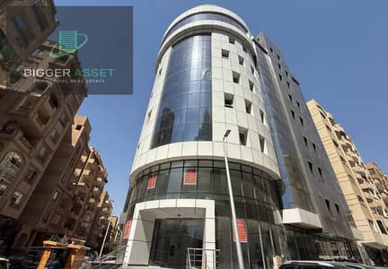 مبني اداري4500lم|تشطيب الترا لوكس|المعادي الجديدة