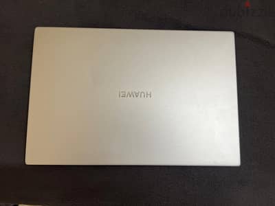 Huawei MateBook D - Ryzen 5 - 8GB Ram - 512GB SSD - بحالة ممتازة جداً