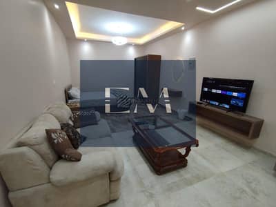 استوديو للايجار مفروش بالكامل بالتكييفات والمطبخ